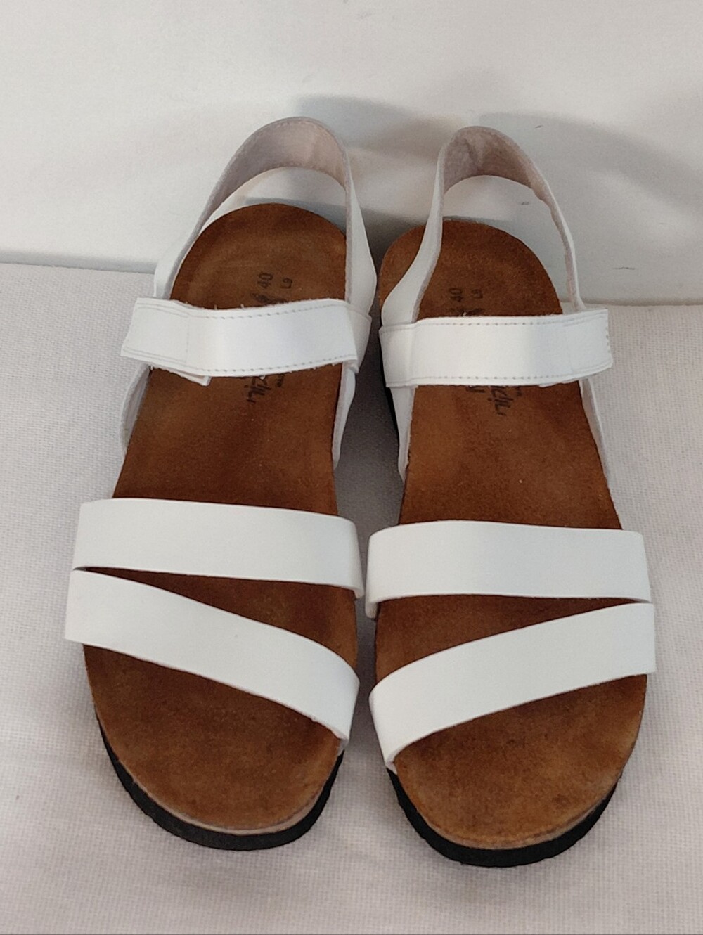 Naot Kayla White Leather Sandals Size 9